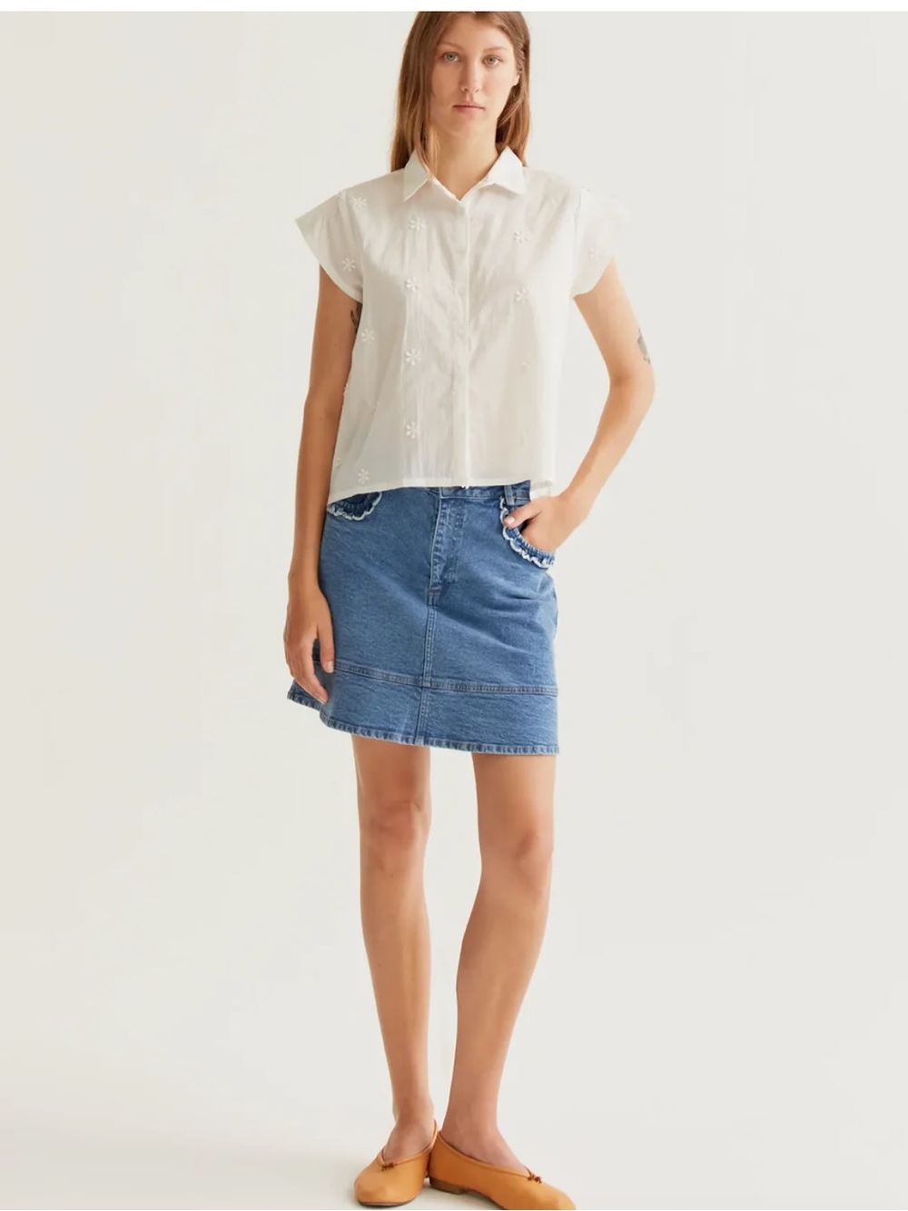 Women's White Embroidered Cap-Sleeve Button-Down Shirt